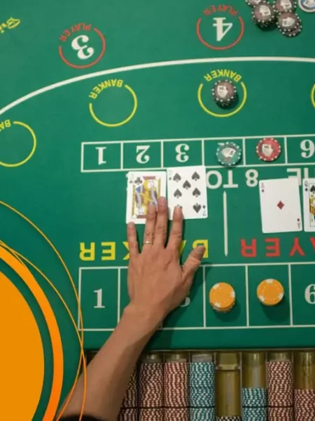 Instructions for playing baccarat to win easily & rules for drawing cards